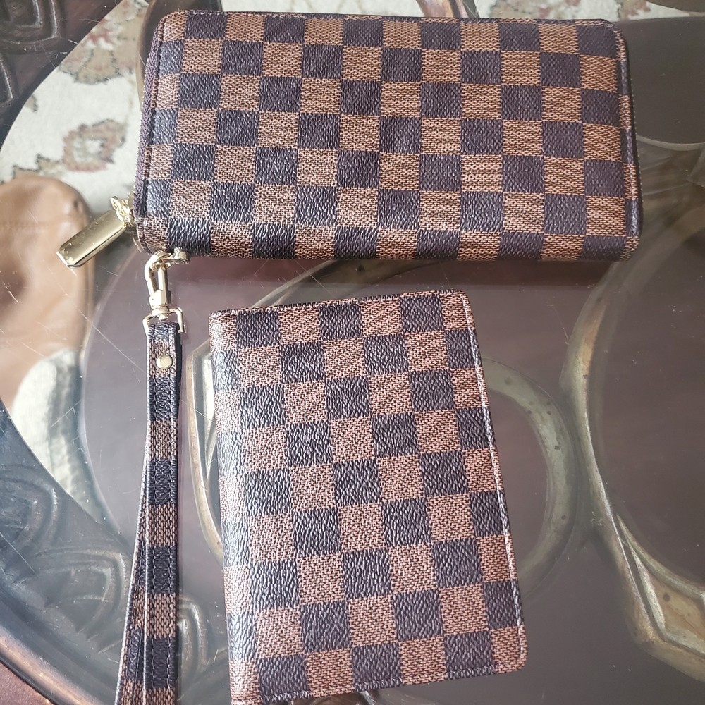 Rita MESSI PASSPORT HOLDER+ ZIPPER WALLET BIG Brown Checkered vegan Leather Wome